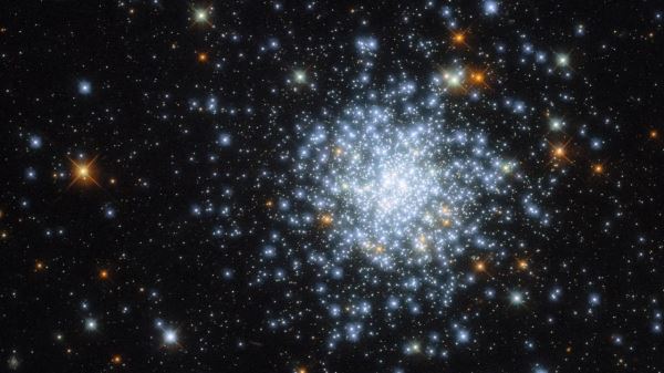 “Хаббл” передал фото NGC 2164