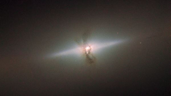 Линзообразная галактика NGC 4111
